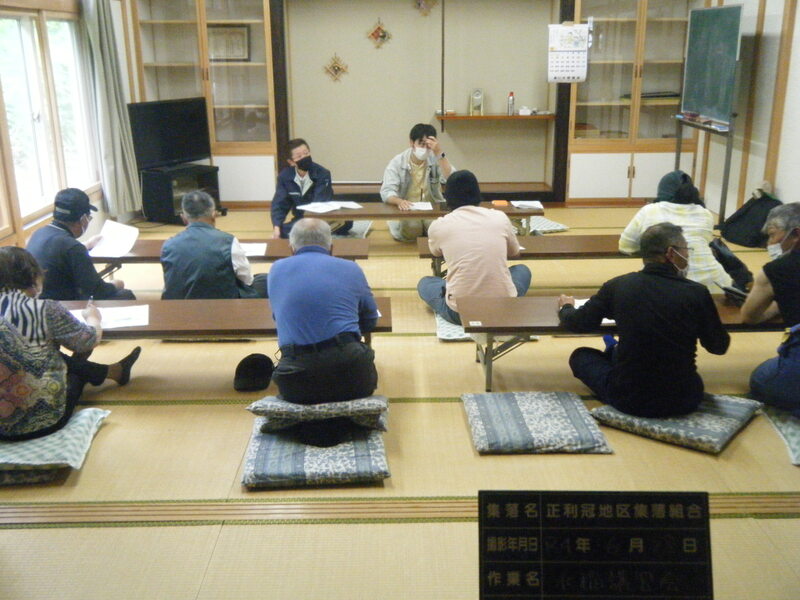 写真2 厚田区正利冠会館での講習会の様子。
