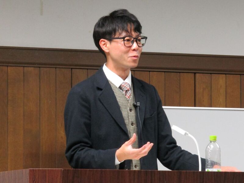 写真1 講演会講師 松岡宏尚氏